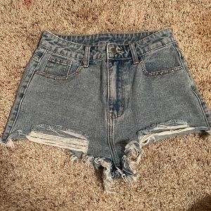 Short jeans